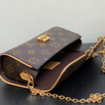 Louis Vuitton Pochette Camille M13566 Brown